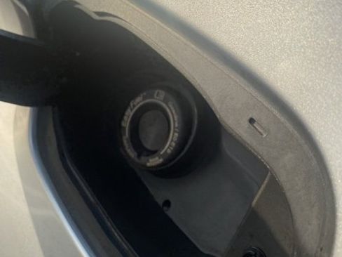 Used 2022 Ford Edge SEL w/ Convenience Package image 6