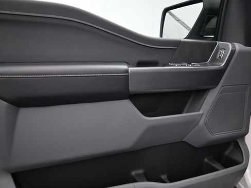 Used 2025 Ford F150 XLT w/ Equipment Group 301A Standard image 9