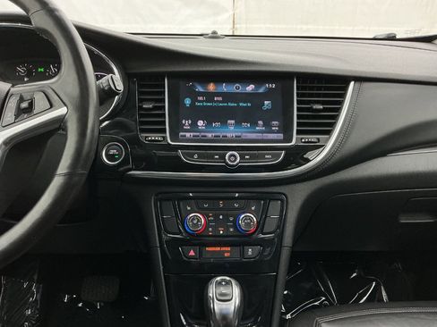 Used 2018 Buick Encore Essence FWD image 30