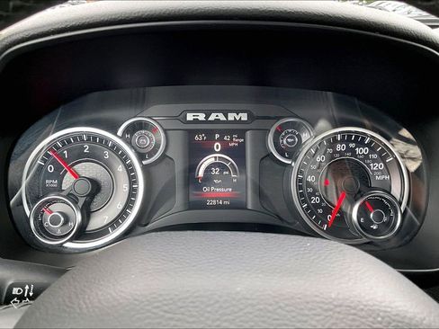 Used 2019 RAM 1500 Big Horn image 10