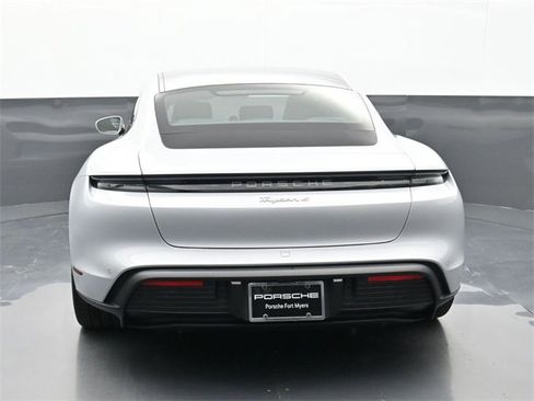 New 2025 Porsche Taycan image 28