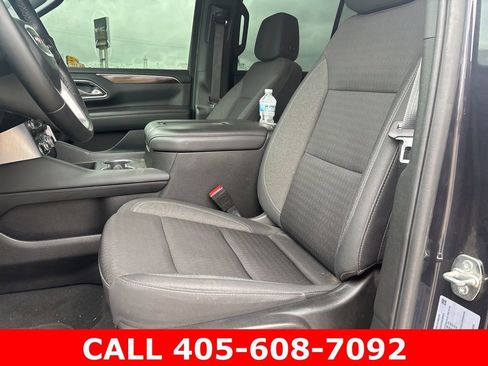 Used 2024 GMC Yukon SLE AWD/4WD image 7