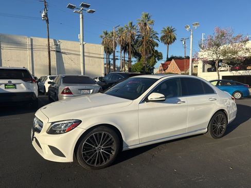 Used 2020 Mercedes-Benz C 300 Sedan image 2