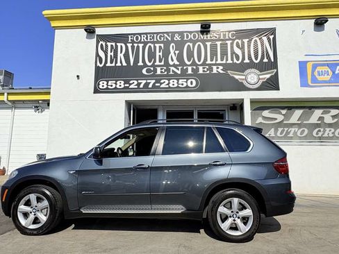 Used 2011 BMW X5 xDrive50i AWD/4WD image 2