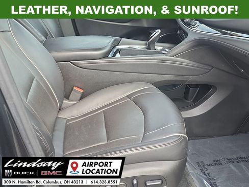 Used 2021 Buick Enclave Avenir w/ Avenir Technology Package image 29