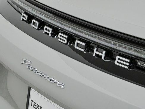 New 2026 Porsche Panamera image 36