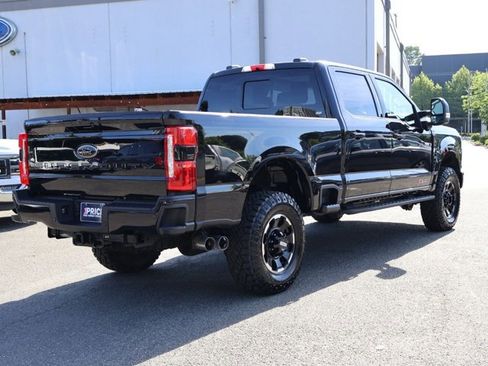 Used 2025 Ford F250 Lariat w/ Lariat Ultimate Package AWD/4WD image 5