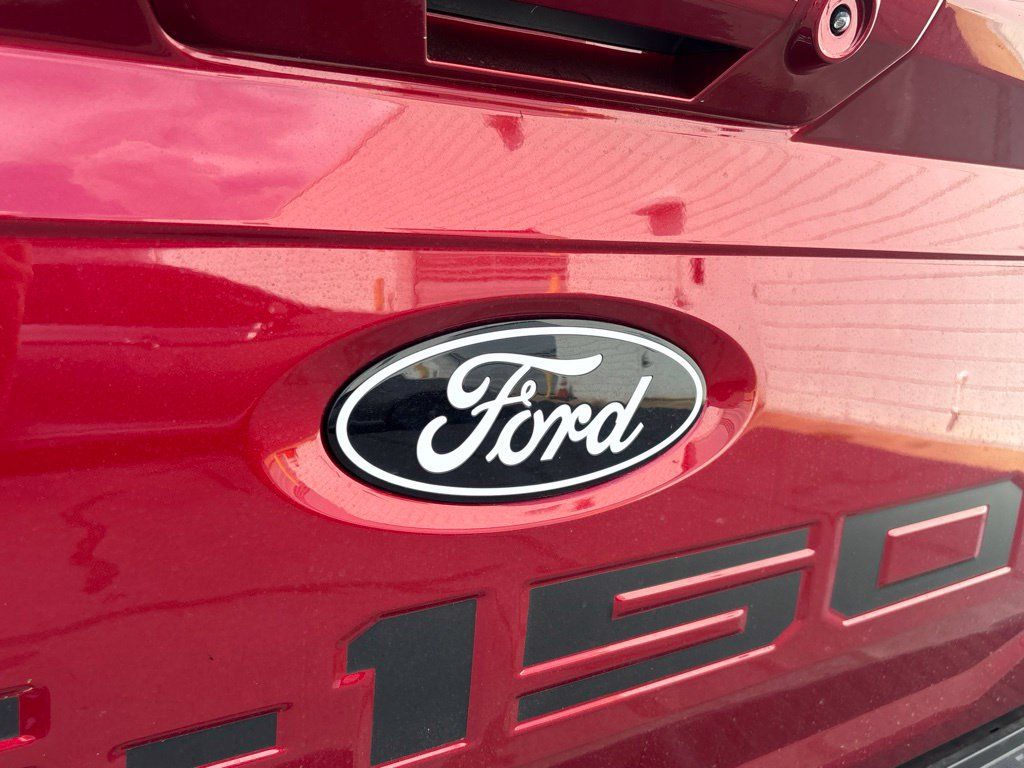 Used 2026 Ford F150 Lariat w/ Equipment Group 502A High AWD/4WD image 33