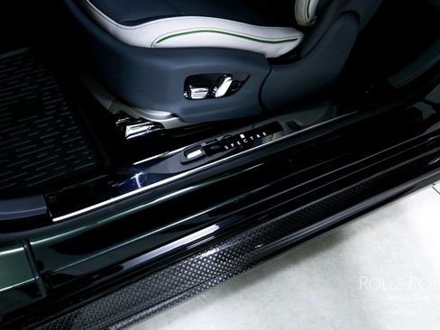 Used 2024 Rolls-Royce Spectre w/ Spectre Launch Package image 19