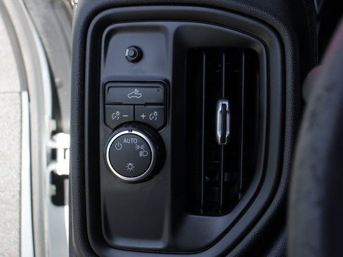 Used 2020 Chevrolet Silverado 2500 W/T w/ WT Convenience Package RWD image 18