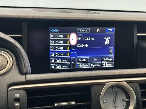 Used 2015 Lexus RC 350 w/ Luxury Package RWD image 17