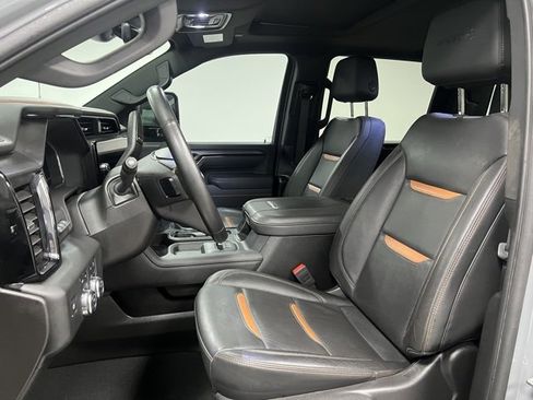 Used 2025 GMC Sierra 3500 AT4 w/ AT4 Premium Plus Package image 24