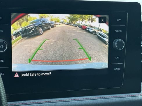 Used 2025 Volkswagen Jetta GLI Autobahn image 20