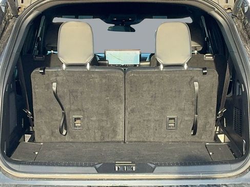 Used 2025 Ford Explorer ST-Line image 19