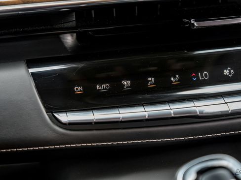 Used 2023 Cadillac Escalade Sport Platinum AWD/4WD image 66
