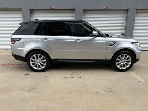 Used 2017 Land Rover Range Rover Sport HSE AWD/4WD image 5