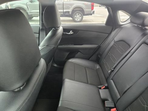 Used 2020 Kia Forte GT-Line FWD image 3