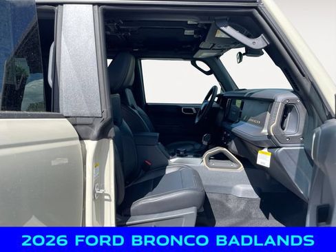 New 2026 Ford Bronco Badlands w/ Sasquatch Package AWD/4WD image 15