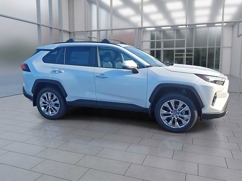 New 2025 Toyota RAV4 Limited image 6