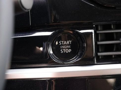 Certified 2025 Nissan Pathfinder SV w/ SV Premium Package FWD image 17