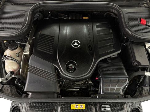 Used 2023 Mercedes-Benz GLE 450 4MATIC image 32