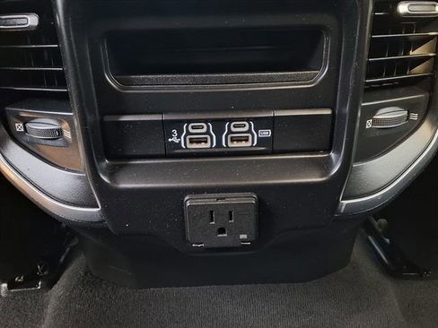 Used 2019 RAM 1500 Big Horn image 12