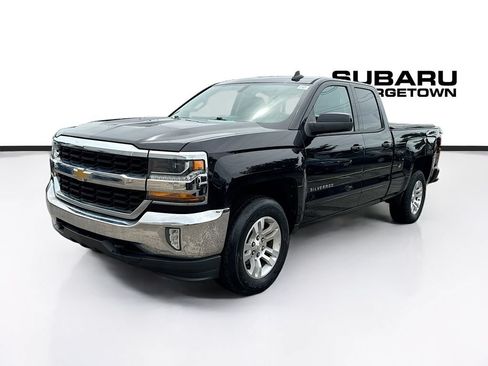 Used 2018 Chevrolet Silverado 1500 LT w/ All Star Edition AWD/4WD image 3
