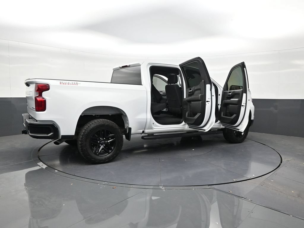 Used 2024 Chevrolet Silverado 1500 Custom Trail Boss AWD/4WD image 28