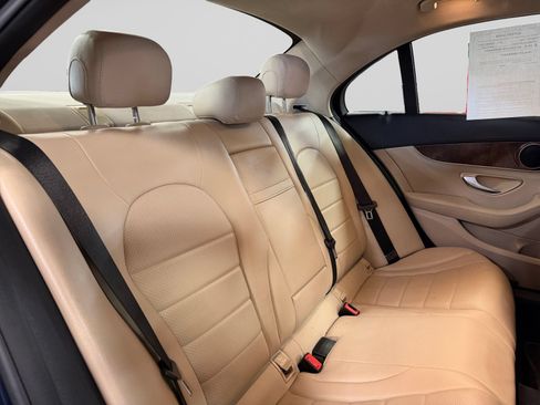Used 2015 Mercedes-Benz C 300 4MATIC Sedan image 23