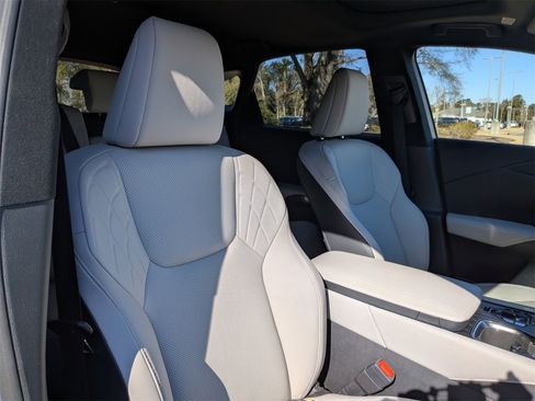 Used 2023 Lexus RX 350 Premium w/ Accessory Package image 39