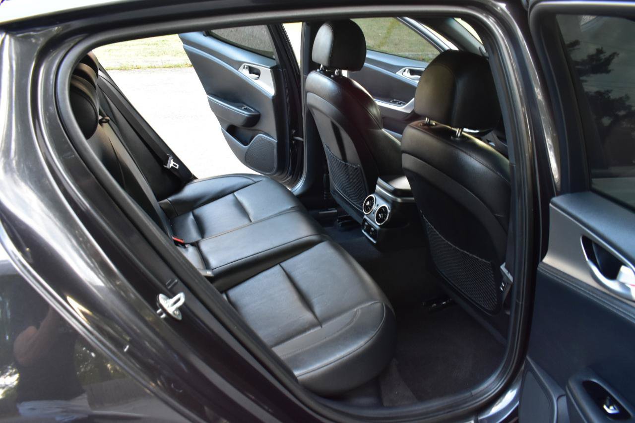 Used 2019 Kia Stinger GT RWD image 24