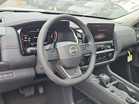 New 2026 Nissan Pathfinder Platinum w/ Cargo Package AWD/4WD image 17