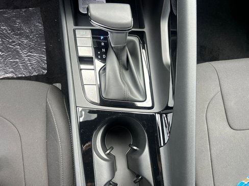New 2026 Hyundai Elantra SEL Sport Premium FWD image 23