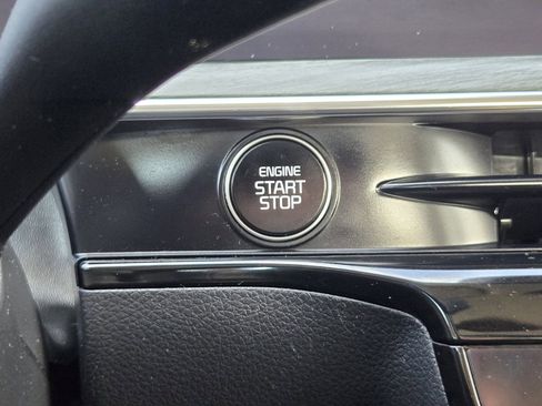 Used 2025 Kia K5 EX image 9