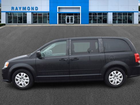 Used 2013 Dodge Grand Caravan SE image 6