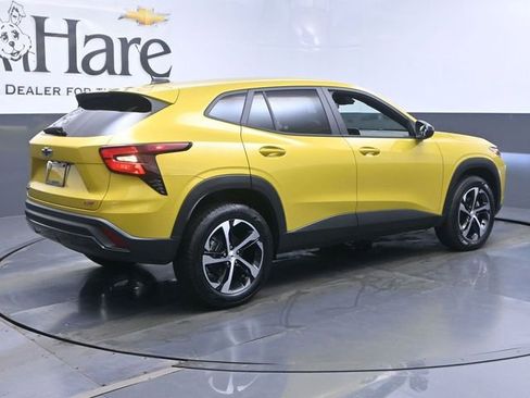 Used 2024 Chevrolet Trax RS w/ Driver Confidence Package image 49