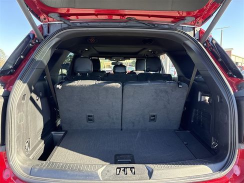 Used 2022 Ford Explorer ST w/ Equipment Group 401A image 23