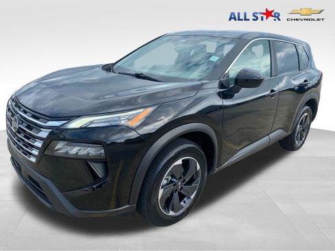 Used 2025 Nissan Rogue SV AWD/4WD image 1