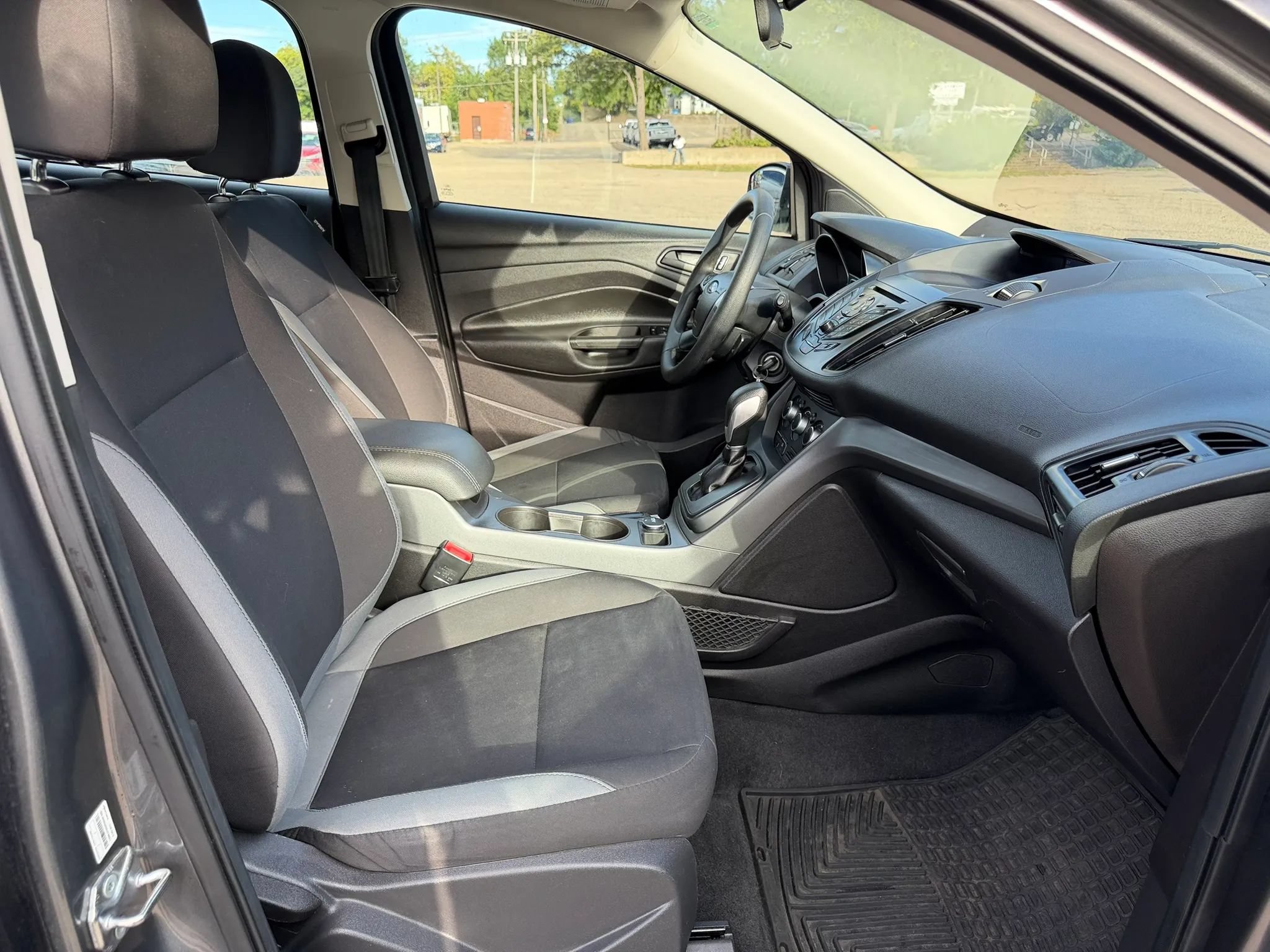 Used 2014 Ford Escape S FWD image 18