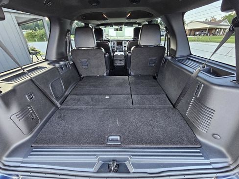 Used 2017 Ford Expedition Limited w/ Equipment Group 301A RWD image 29