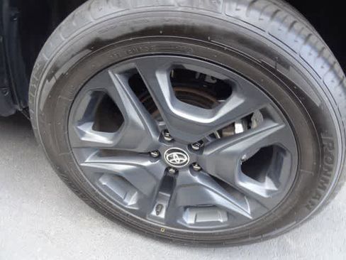 Used 2024 Toyota RAV4 Adventure image 20