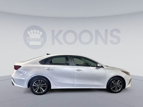 Used 2024 Kia Forte LXS FWD image 8