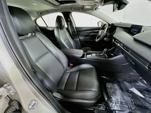 Used 2023 MAZDA MAZDA3 s FWD image 27