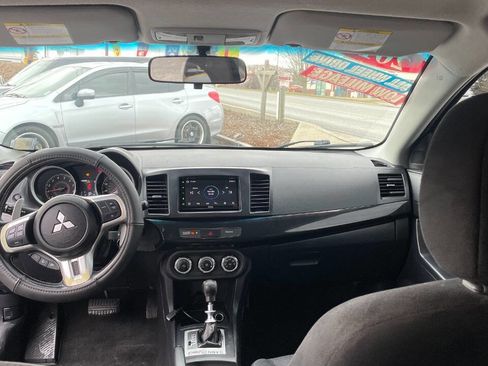 Used 2015 Mitsubishi Lancer Ralliart image 12