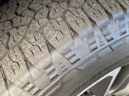 Certified 2024 Chevrolet Silverado 1500 LT image 23