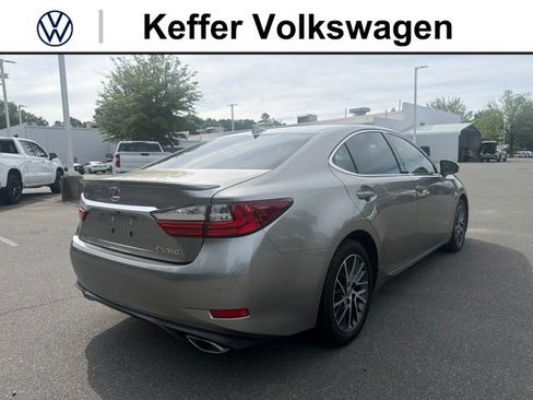 Used 2017 Lexus ES 350 FWD image 5