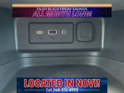 Used 2024 Chevrolet Equinox LT image 19