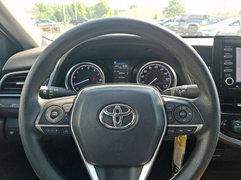 Used 2024 Toyota Camry LE FWD image 18