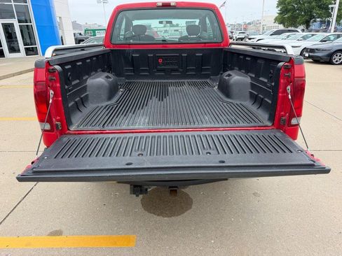 Used 2003 Ford F250 XLT RWD image 4