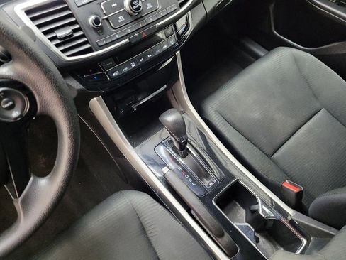 Used 2016 Honda Accord LX image 26